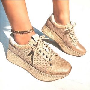 OTBT Meridian espadrille platform leather sneakers shoes perforated Golden 7.5